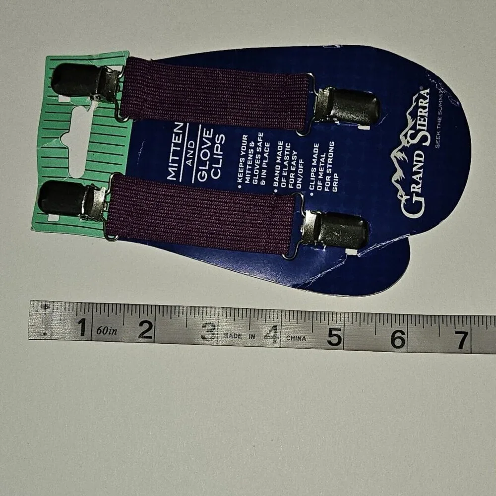 Grand Sierra Purple Toddler Mitten and Glove Clips Winter Snow NEVER USED